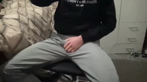 Snapshot of benwardle123 chatting on November 2025 07:38:02 PM READ MY BIO ---  --- READ MY BIO online show from November 2025 07:38:02 PM