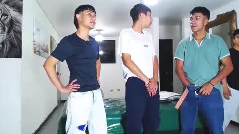 benz boys online show from October 2025 11:39:02 AM