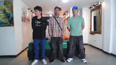 benz boys online show from November 2025 11:42:02 AM