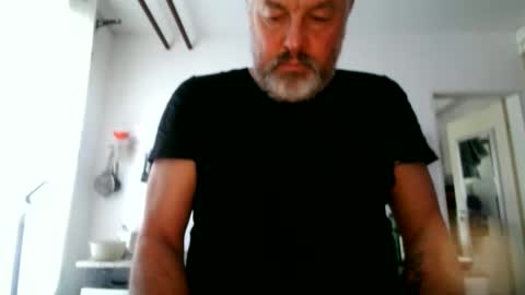 Martin online show from November 2025 09:13:02 AM