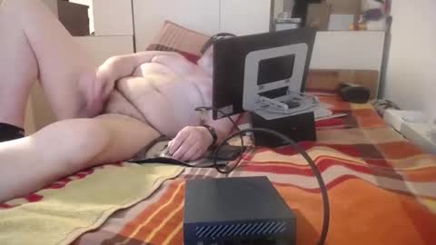 berlinerbaer1963 online show from October 2025 07:00:01 PM