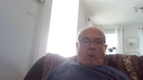 bernard1102 online show from September 2025 01:24:02 PM