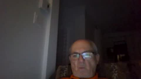 bernard1102 online show from October 2025 02:20:02 AM