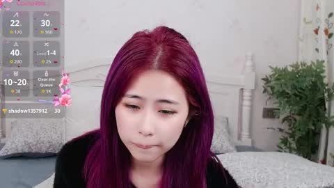 berniceafra online show from November 2025 06:43:01 PM