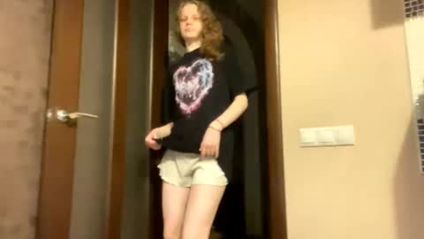 Sophia online show from October 2025 03:56:02 PM
