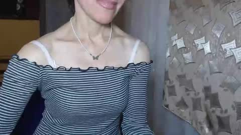 berry2024 online show from November 2025 06:15:01 AM