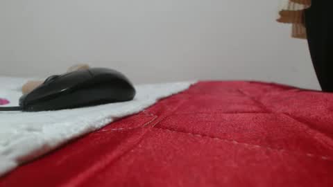 berrycany online show from April 2026 12:11:02 PM