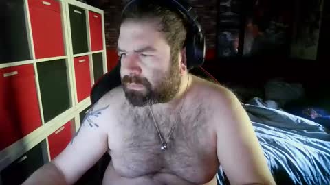 Snapshot of bertirally15 chatting on April 2026 07:31:01 AM bertirally15 online show from April 2026 07:31:01 AM