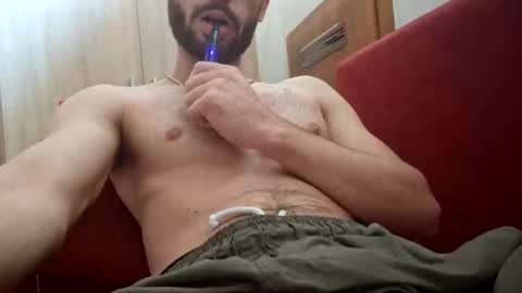 besskrasniqi3 online show from February 2025 02:13:01 PM