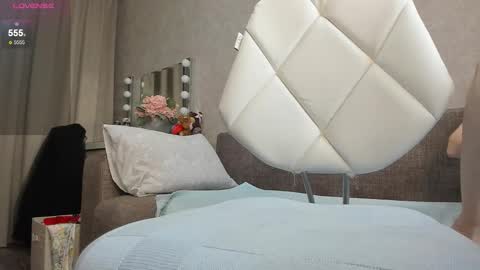 Snapshot of best__angelica chatting on November 2025 05:42:01 PM best__angelica online show from November 2025 05:42:01 PM