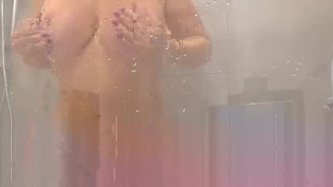 Snapshot of best_tease13 chatting on November 2025 09:35:02 PM Sexymilf13 online show from November 2025 09:35:02 PM