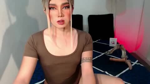 bestgirljulia online show from November 2025 03:52:02 AM