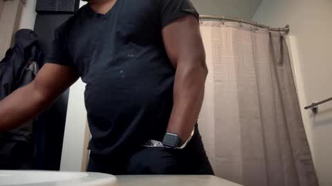 Snapshot of bestkeptsecre_t chatting on December 2024 09:08:01 PM bestkeptsecre t online show from December 2024 09:08:01 PM