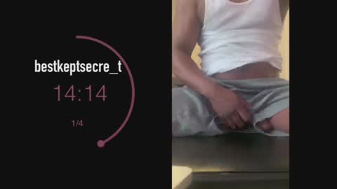 Snapshot of bestkeptsecre_t chatting on December 2024 07:21:02 PM bestkeptsecre t online show from December 2024 07:21:02 PM