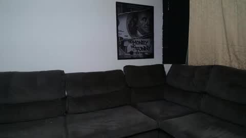 bestmuscle online show from November 2025 03:05:02 AM