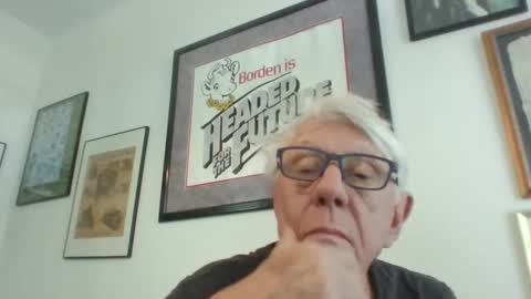 bestshot1951 online show from November 2025 05:12:01 PM