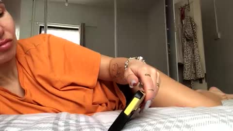 betty199175798 online show from December 2025 12:32:01 PM