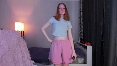 Snapshot of betty_witchy chatting on February 2026 03:21:02 AM Dory make me happier online show from February 2026 03:21:02 AM