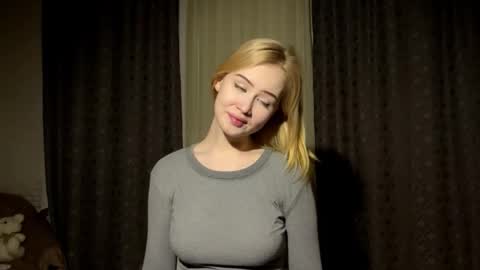 Hinata online show from February 2026 11:22:01 AM