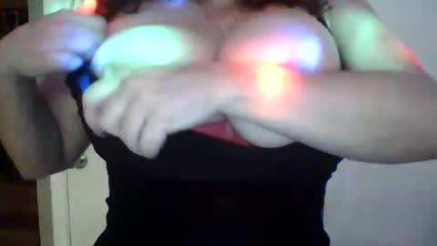 Betty Smoke online show from March 2025 04:38:02 AM