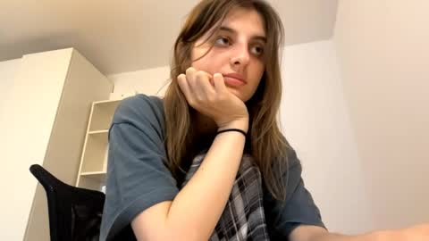 Lina online show from May 2026 05:41:02 PM