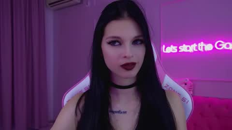 Beverly online show from March 2025 01:07:01 PM