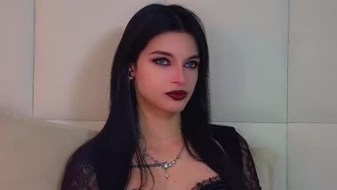 Beverly online show from November 2025 07:29:01 AM