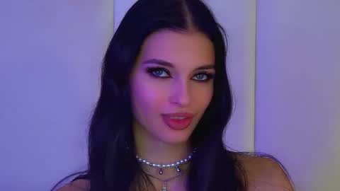 Beverly online show from February 2026 06:50:01 PM