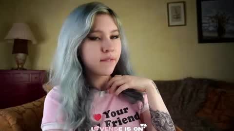 Snapshot of bezuya chatting on June 2026 02:36:01 AM Eliz online show from June 2026 02:36:01 AM