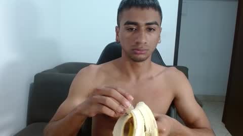 BAYRON online show from January 2025 03:01:01 AM