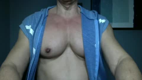 Snapshot of bgdkmuscleguy chatting on December 2024 02:22:02 AM BGDKMUSCLEGUY - SELECTED BY CHATURBATE AS A TOP BROADCASTER FOR 2023 online show from December 2024 02:22:02 AM