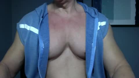 Snapshot of bgdkmuscleguy chatting on December 2024 04:35:02 PM BGDKMUSCLEGUY - SELECTED BY CHATURBATE AS A TOP BROADCASTER FOR 2023 online show from December 2024 04:35:02 PM