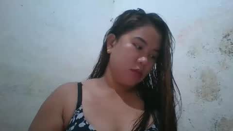 Snapshot of bhubbles chatting on February 2026 12:23:02 PM bhubbles online show from February 2026 12:23:02 PM