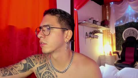 bianca and maxwell online show from February 2025 04:52:01 PM