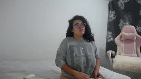 Bianca Tuesday to Sunday from 2am to 6am UTC-5 online show from October 2025 09:28:01 AM