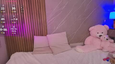biancaa__18 online show from May 2026 07:34:01 PM