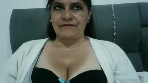 biancasteel online show from March 2026 12:56:01 PM