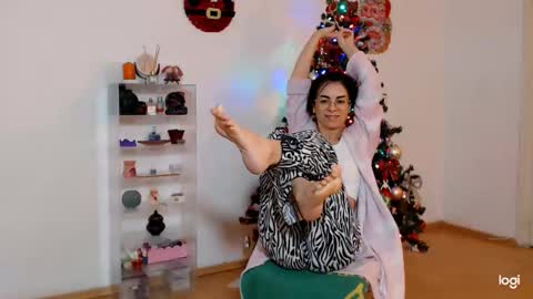 innasugarwild online show from December 2025 05:08:02 PM