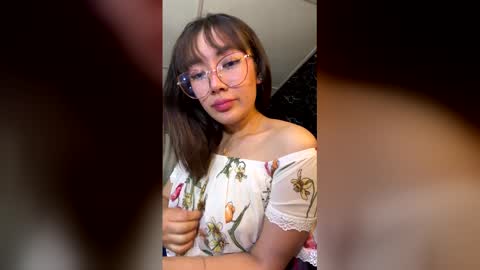 Snapshot of bicha2908 chatting on December 2025 07:36:02 AM Bicha online show from December 2025 07:36:02 AM