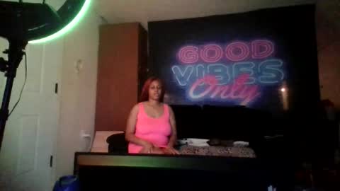 Snapshot of big6lacksteak chatting on January 2026 05:32:01 AM thatcoupledawg online show from January 2026 05:32:01 AM