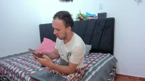 john and cris online show from April 2026 03:01:01 AM