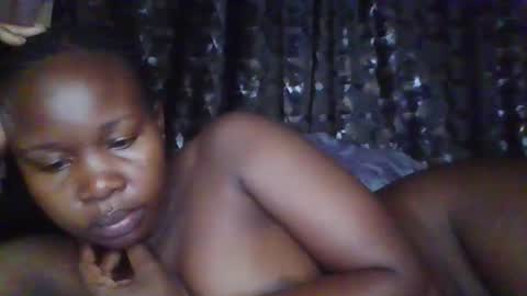 Snapshot of big_diva chatting on November 2025 12:21:01 AM big_diva online show from November 2025 12:21:01 AM