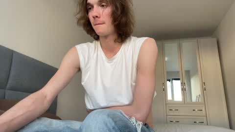 Snapshot of big_lil_small chatting on June 2026 03:56:02 PM big_lil_small online show from June 2026 03:56:02 PM