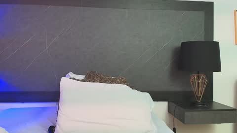 Snapshot of big_tits_in_your_face chatting on December 2024 01:56:01 AM Tell me Sophia  online show from December 2024 01:56:01 AM