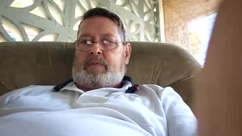 bigal9816192 online show from October 2025 04:18:01 PM