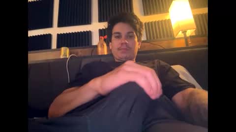 bigben281330 online show from October 2025 05:13:02 PM