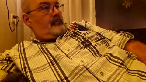 Snapshot of bigbibear88 chatting on December 2024 11:28:01 PM bigbibear88 online show from December 2024 11:28:01 PM
