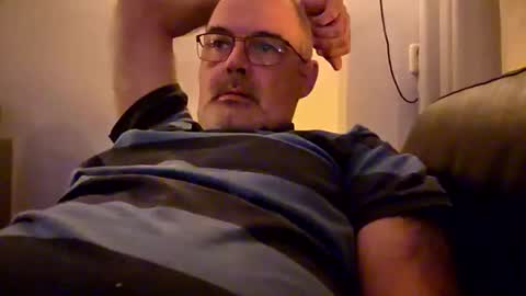 Snapshot of bigbibear88 chatting on October 2025 09:46:01 PM bigbibear88 online show from October 2025 09:46:01 PM