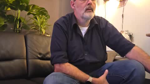 bigbibear88 online show from November 2025 10:36:01 PM