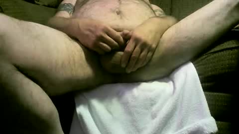 bigbilly8750279483 online show from April 2026 10:43:02 AM